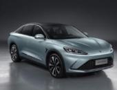 網傳華為攜手極狐造車新圖片，搭載5G天線+鴻蒙OS！
